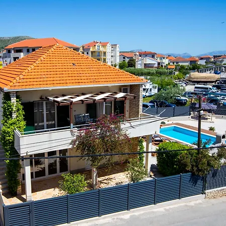 Villa La Dolce Vita-trogir *